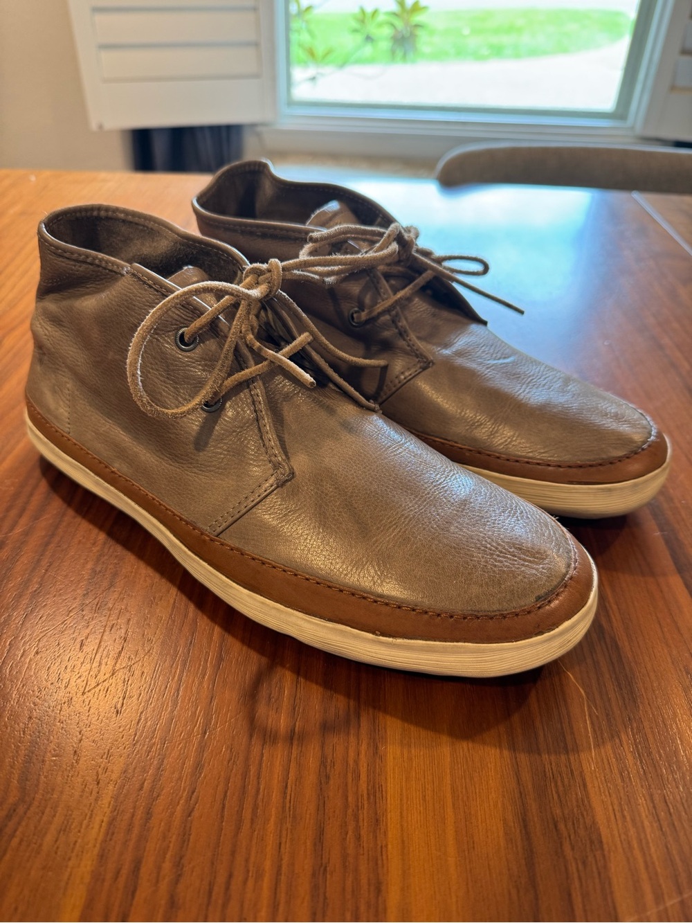 FRYE Men’s Gavin Chukka Boots Shoes Brown Leather Size 10
